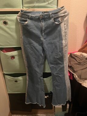 Versona Two-Tone Light & Mid Blue Flared Jeans